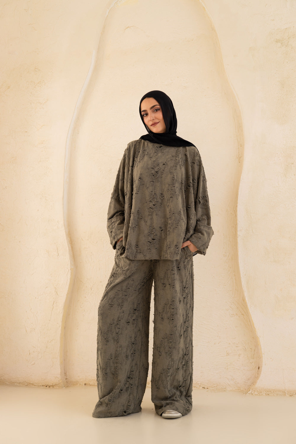 ‘Daily set’ in olive