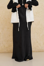 ‘JamJam skirt’