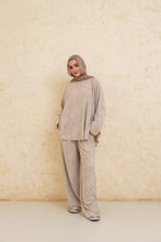 ‘Daily Set’ in Beige