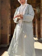 “هدوء kaftan”