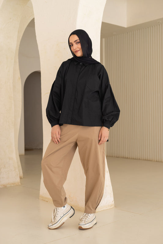 “Easy to go pants” In beige