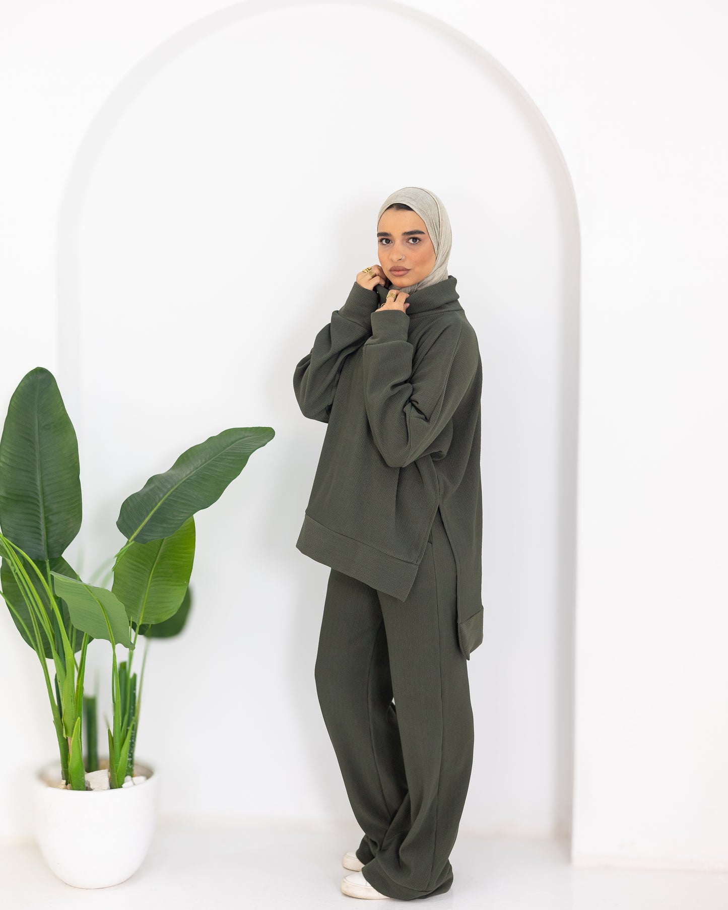 “Everyday Set” olive